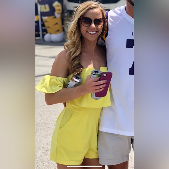 Yellow romper - Picture 2 of 3